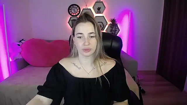 SabrinViolet online show from 07-25-26, 08:11