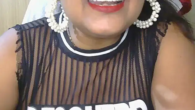 Snapshot of Cute_Ruhi99 chatting on 09-12-25, 06:57 Cute Ruhi99 online show from 09-12-25, 06:57