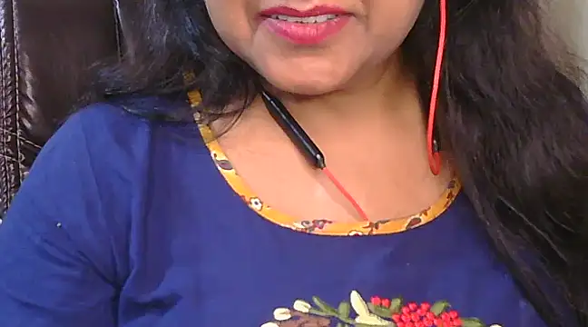 Snapshot of Cute_Ruhi99 chatting on 03-02-25, 01:09 Cute Ruhi99 online show from 03-02-25, 01:09