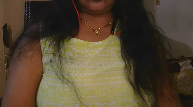 Snapshot of Cute_Ruhi99 chatting on 03-03-25, 07:24 Cute Ruhi99 online show from 03-03-25, 07:24