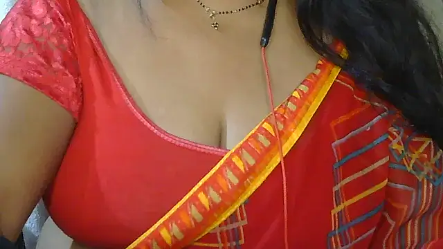 Snapshot of Cute_Ruhi99 chatting on 09-22-25, 08:09 Cute Ruhi99 online show from 09-22-25, 08:09