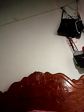 Snapshot of Sexy-asslove90 chatting on 09-22-25, 01:11 Sexy-asslove90 online show from 09-22-25, 01:11