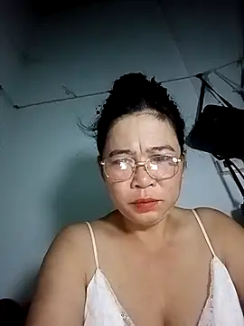 Snapshot of Sexy-asslove90 chatting on 09-30-25, 08:37 Sexy-asslove90 online show from 09-30-25, 08:37