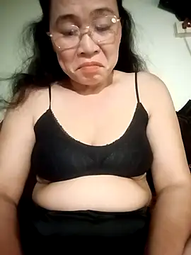 Snapshot of Sexy-asslove90 chatting on 10-29-25, 06:56 Sexy-asslove90 online show from 10-29-25, 06:56