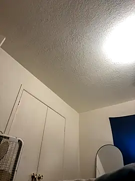 prettlovely14 online show from 11-16-25, 04:39