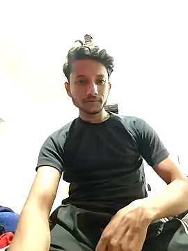 Snapshot of Indiandaddy11 chatting on 03-17-25, 10:27 Indiandaddy11 online show from 03-17-25, 10:27