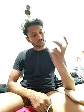 Snapshot of Indiandaddy11 chatting on 03-17-25, 04:43 Indiandaddy11 online show from 03-17-25, 04:43