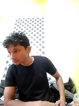 Snapshot of Indiandaddy11 chatting on 11-01-25, 12:17 Indiandaddy11 online show from 11-01-25, 12:17