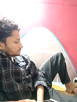 Snapshot of Indiandaddy11 chatting on 01-30-25, 06:21 Indiandaddy11 online show from 01-30-25, 06:21