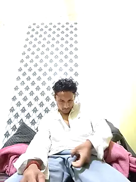 Snapshot of Indiandaddy11 chatting on 10-26-25, 06:30 Indiandaddy11 online show from 10-26-25, 06:30