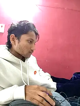 Snapshot of Indiandaddy11 chatting on 02-14-25, 06:51 Indiandaddy11 online show from 02-14-25, 06:51