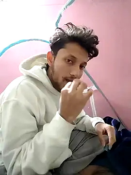 Snapshot of Indiandaddy11 chatting on 12-03-24, 06:44 Indiandaddy11 online show from 12-03-24, 06:44