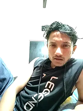 Snapshot of Indiandaddy11 chatting on 02-20-25, 01:51 Indiandaddy11 online show from 02-20-25, 01:51