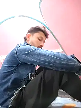 Snapshot of Indiandaddy11 chatting on 12-08-24, 02:19 Indiandaddy11 online show from 12-08-24, 02:19