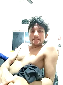 Snapshot of Indiandaddy11 chatting on 02-18-25, 06:04 Indiandaddy11 online show from 02-18-25, 06:04