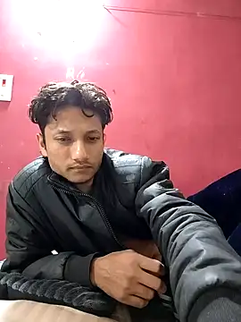 Snapshot of Indiandaddy11 chatting on 02-07-25, 03:41 Indiandaddy11 online show from 02-07-25, 03:41