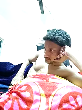 Snapshot of Indiandaddy11 chatting on 03-12-25, 06:22 Indiandaddy11 online show from 03-12-25, 06:22