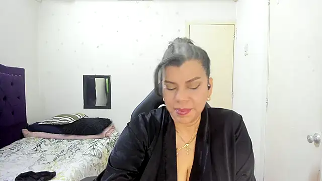 vikyadams online show from 11-05-25, 08:45