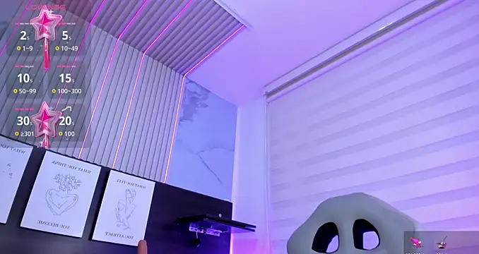 Violet spencer online show from 12-01-25, 10:32