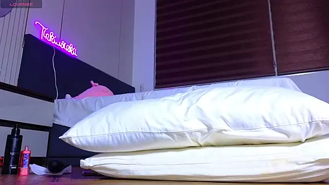 tinki winkii online show from 03-08-25, 05:22