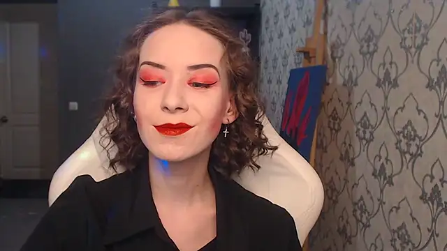 FascinatingEyess online show from 06-23-26, 07:12