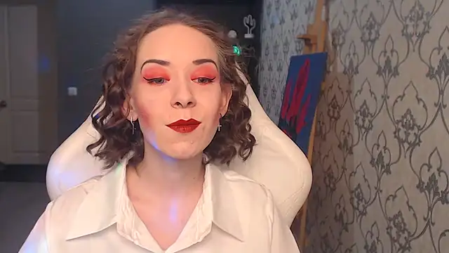 FascinatingEyess online show from 05-30-26, 07:52