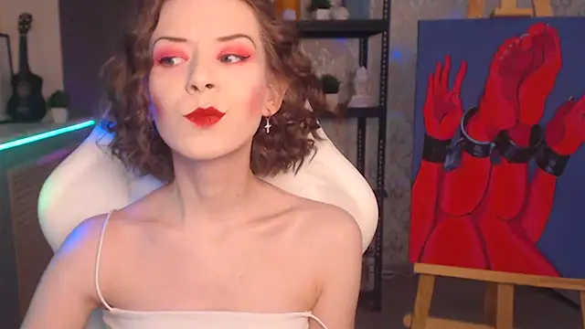 Snapshot of FascinatingEyess chatting on 11-08-25, 06:22 FascinatingEyess online show from 11-08-25, 06:22