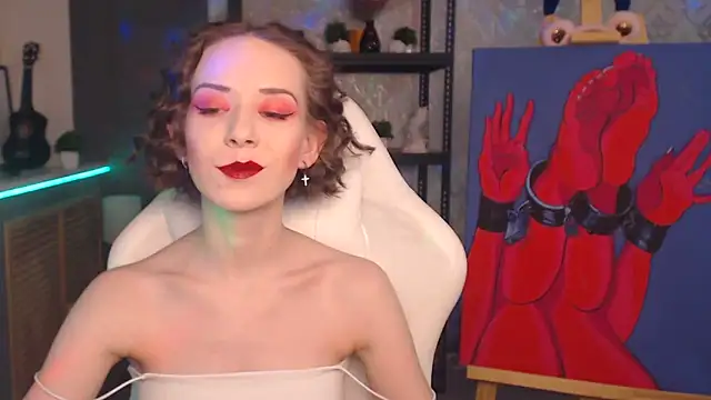 Snapshot of FascinatingEyess chatting on 02-04-26, 08:04 FascinatingEyess online show from 02-04-26, 08:04