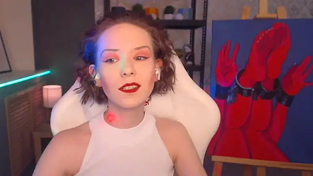 Snapshot of FascinatingEyess chatting on 02-16-25, 11:50 FascinatingEyess online show from 02-16-25, 11:50