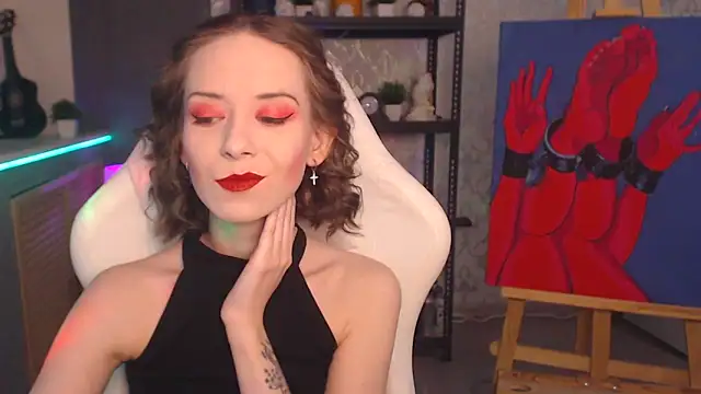 Snapshot of FascinatingEyess chatting on 12-05-25, 08:17 FascinatingEyess online show from 12-05-25, 08:17