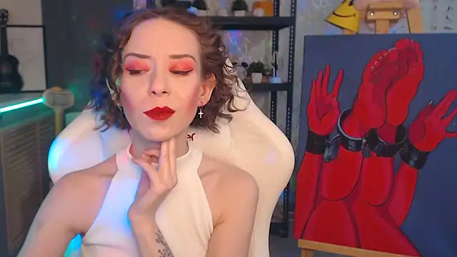 Snapshot of FascinatingEyess chatting on 02-23-26, 09:26 FascinatingEyess online show from 02-23-26, 09:26