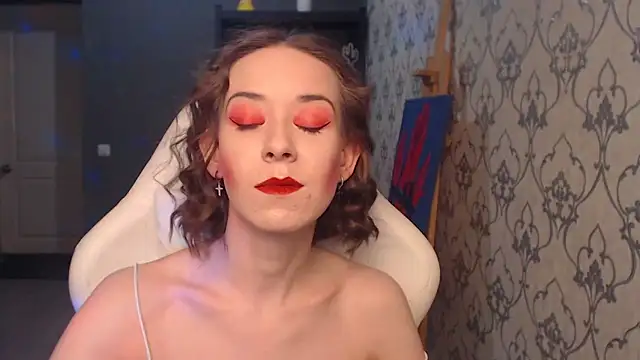 FascinatingEyess online show from 05-21-26, 08:06