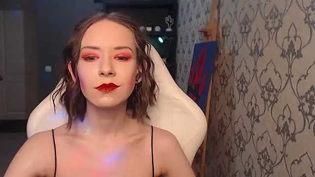 FascinatingEyess online show from 04-19-26, 08:22