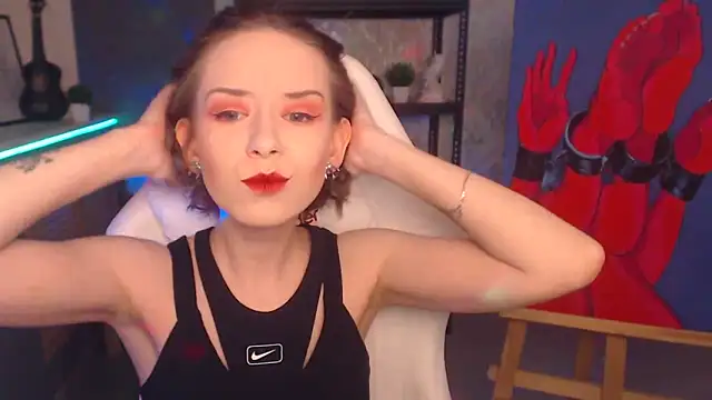 Snapshot of FascinatingEyess chatting on 03-19-25, 02:59 FascinatingEyess online show from 03-19-25, 02:59