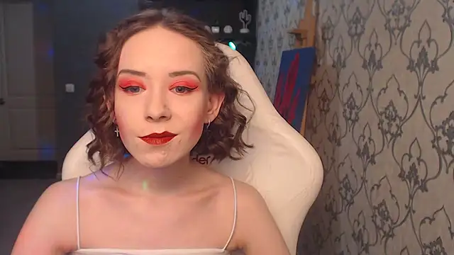 FascinatingEyess online show from 05-06-26, 05:06