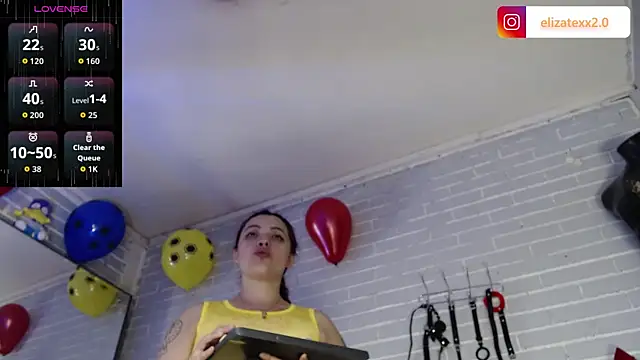 elizatexx online show from 06-17-26, 07:24