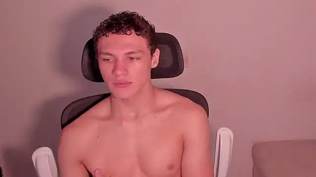 laurent nova online show from 03-04-26, 06:54