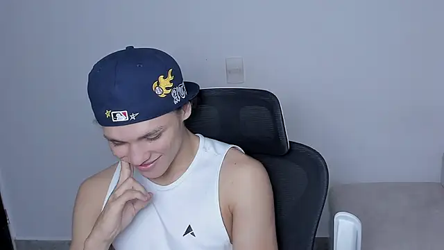 laurent nova online show from 12-03-25, 08:08