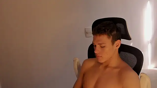 laurent nova online show from 02-16-26, 07:12