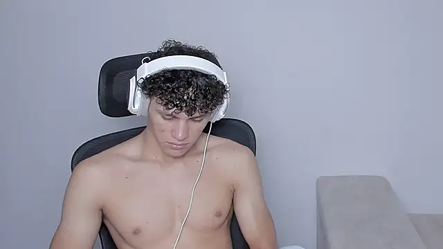 laurent nova online show from 09-23-25, 07:10