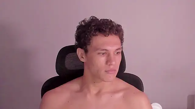 laurent nova online show from 04-02-26, 12:12