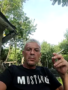Snapshot of Picolo4111 chatting on 09-09-25, 02:26 Picolo4111 online show from 09-09-25, 02:26