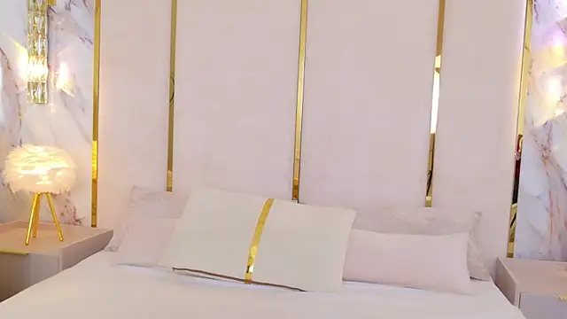 Jullia Carter online show from 03-18-25, 12:39