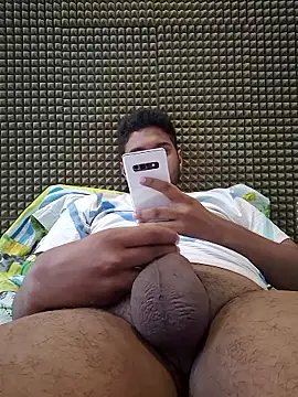 Snapshot of mykecockslong chatting on 02-04-26, 11:16 mykecockslong online show from 02-04-26, 11:16