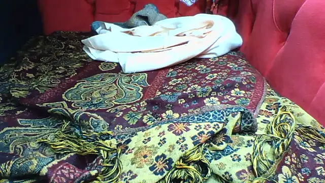 Snapshot of Princess_Tamara chatting on 01-10-26, 04:35 Princess Tamara online show from 01-10-26, 04:35