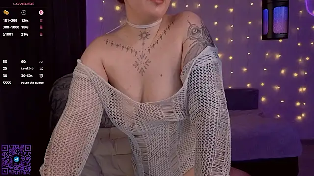 The Full Red Moon online show from 03-12-26, 12:09