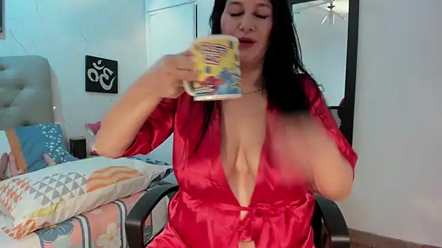 Antonella Montanari online show from 05-28-26, 01:39