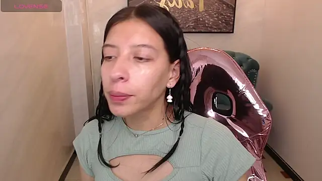  lucy v online show from 02-07-25, 03:34