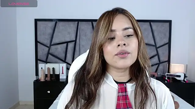 Snapshot of katy_ruiz chatting on 03-04-25, 04:38 katy ruiz online show from 03-04-25, 04:38