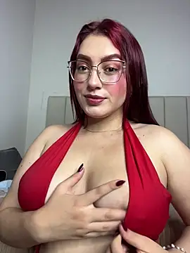Snapshot of VioletPearson chatting on 07-14-26, 08:41 VioletPearson online show from 07-14-26, 08:41